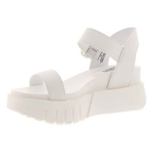 STEVE MADDEN WOMEN’S PASTRY SANDAL